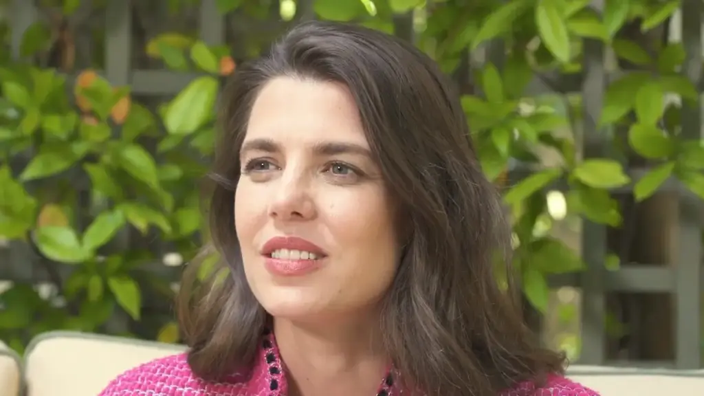 Carlota Casiraghi en Elle España / YouTube