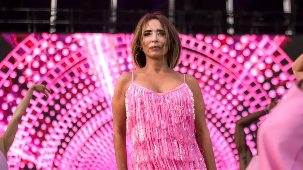 María Patiño / Redes