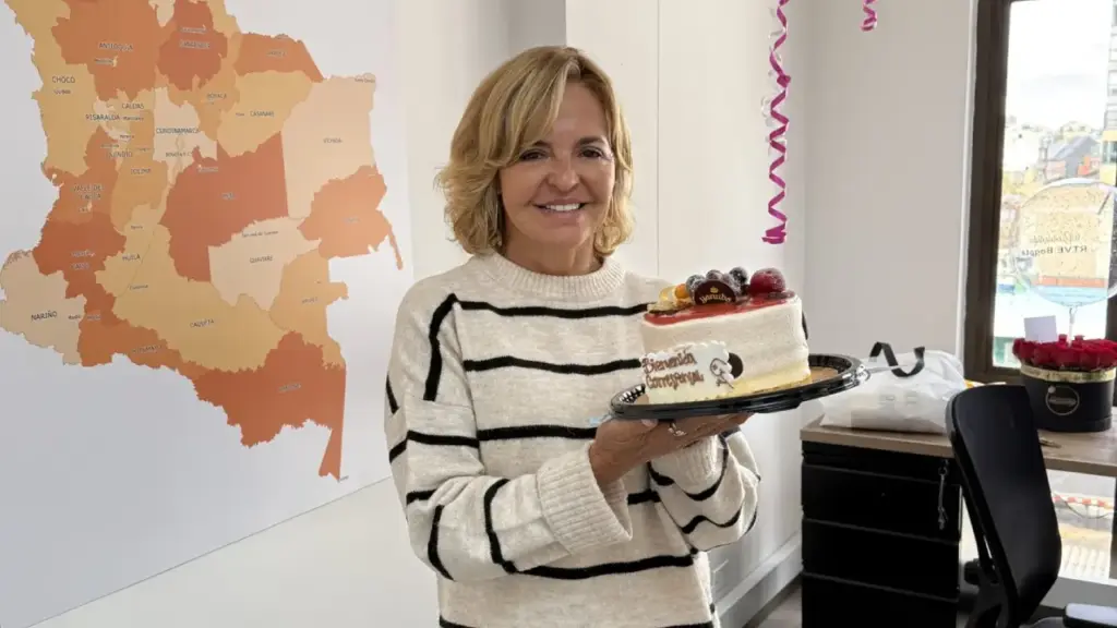 Almudena Ariza / Redes